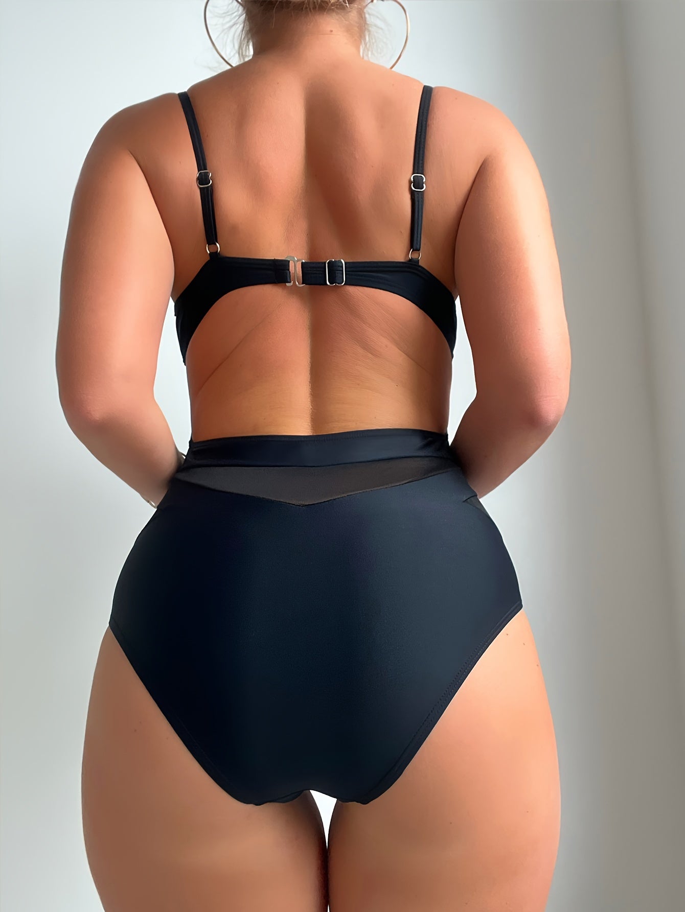 Sexy One-Piece Swimsuit Mesh High Waist Swimsuit V-Neck High Cut Swimsuit