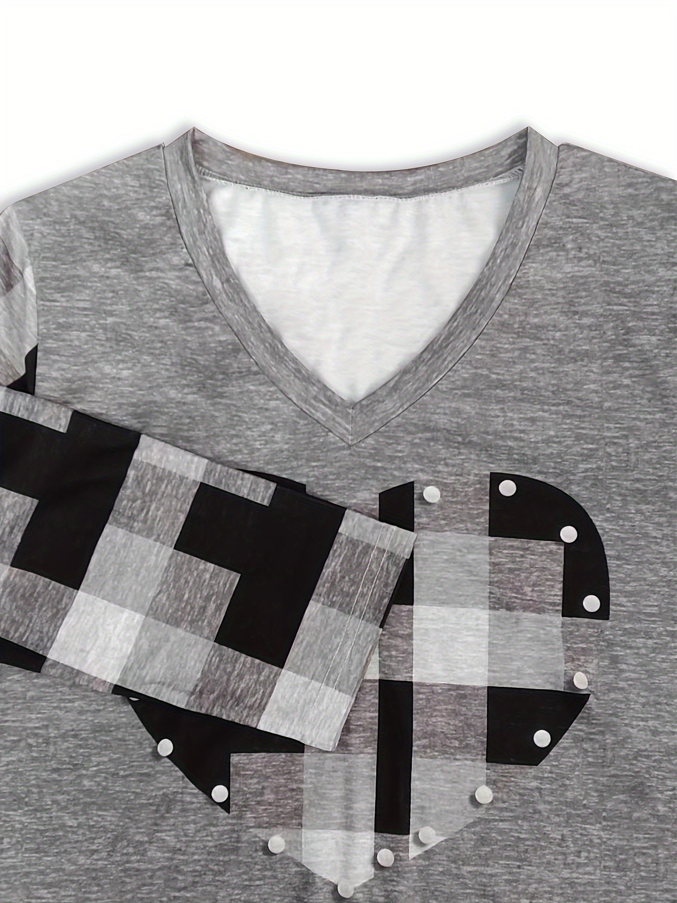 Vibrant Plaid Heart Print V-Neck Long Sleeve T-Shirt - Soft, Breathable, Casual Top for Spring and Fall - Women's Fashion Clothing for Everyday Wear
