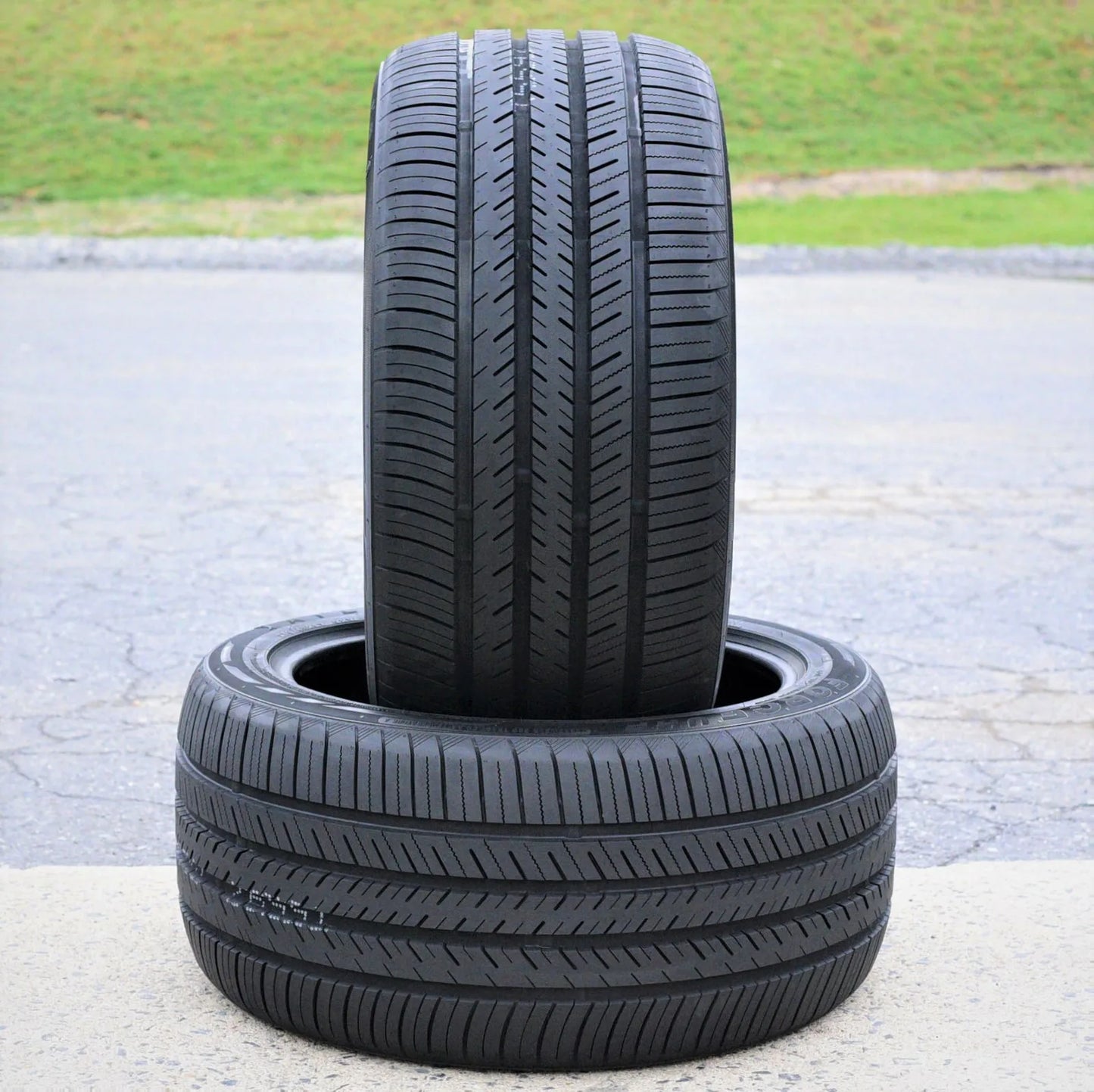 4 Tires Atlas Force UHP 265/35R20 99Y XL High Performance All Season