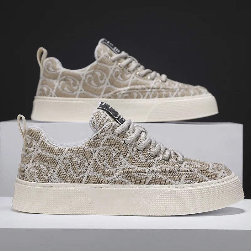 2026 New Men's Board Shoes Printed Embroidered Cloth Casual Low-Top Soft-Sole Trendy Sports Fashion Shoes