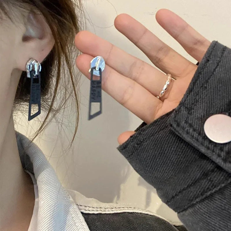 Hip-Hop Fashion Zipper Head Stud Earrings For Women Punk Style Personalized Girl Piercing Jewelry Accessory