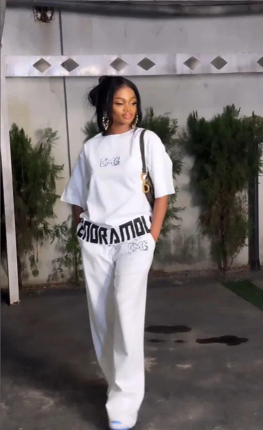 2025 Short-sleeved Suit Casual And Fashionable Sports Two-piece Set Loose Loose And Slimming Conjuntos Para Mujeres 2 Piezas