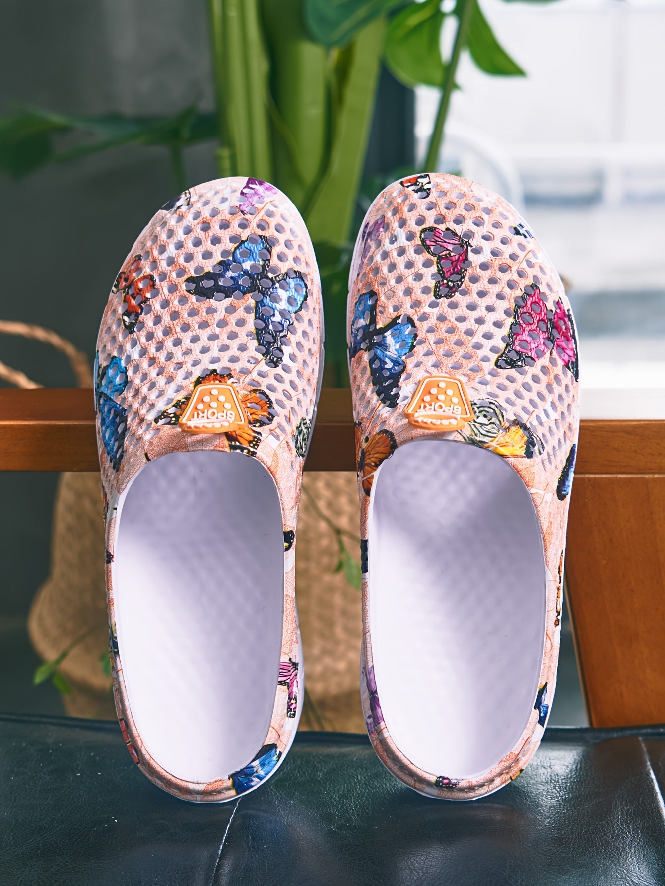 Women's Fashion Butterfly Pattern Hole Slippers, Summer Non-slip Beach Slippers for Koningsdag/King's Day