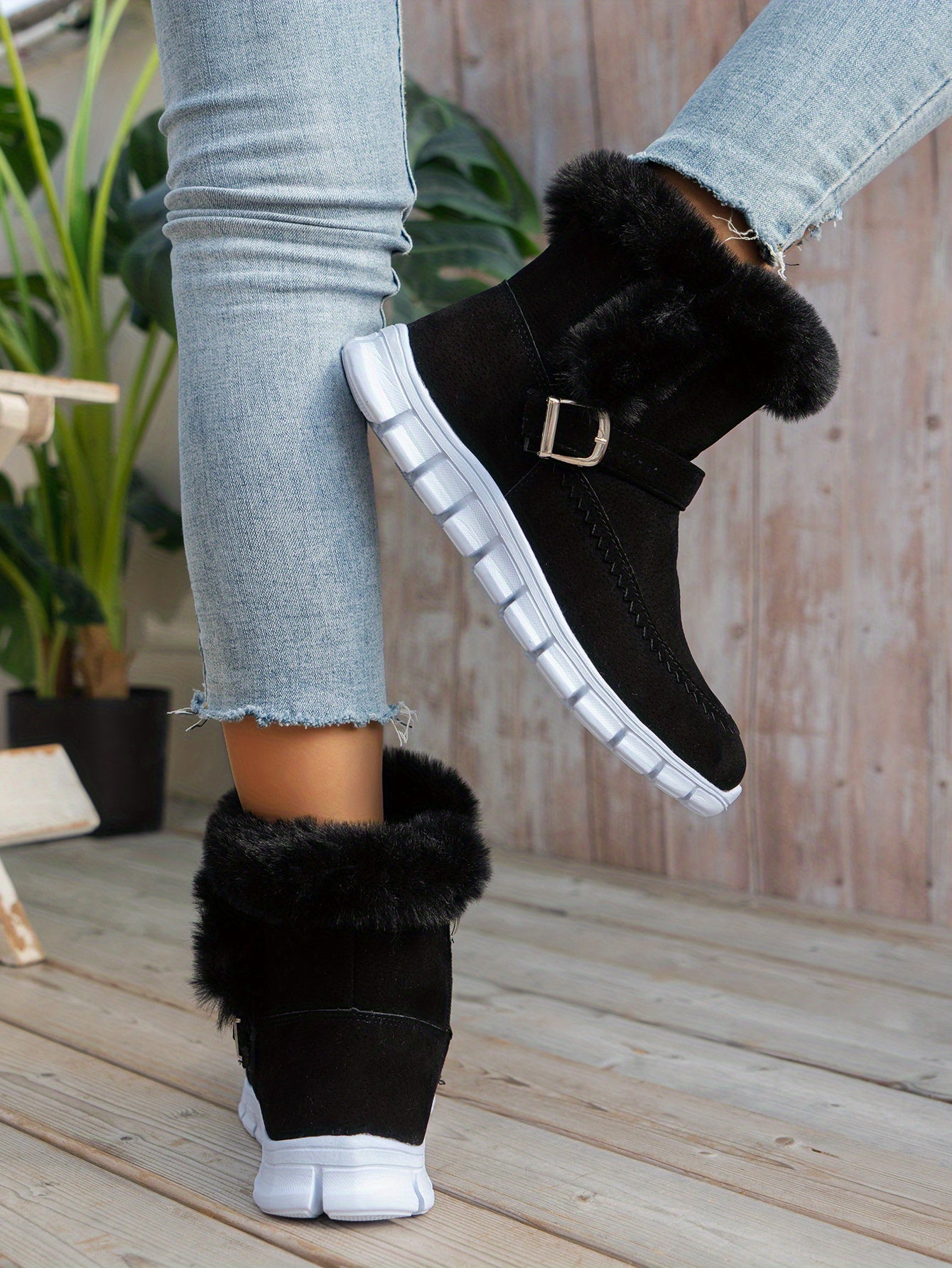 Cozy Velvet-Lined Snow Boots for Women: Easy Slip-On, Non-Slip, Warm & Stylish, with Side Zipper – Perfect for Winter