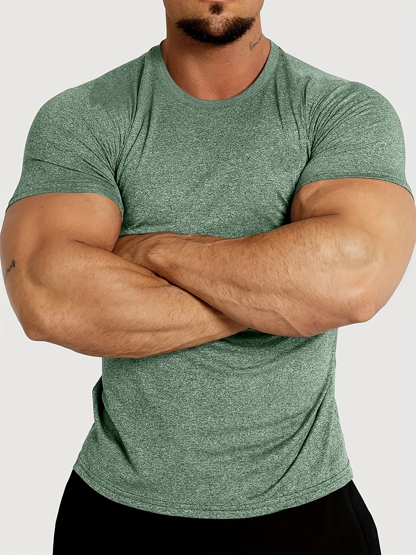 Summer Fitness Essential - Mens Quick-Drying, Breathable, Medium Stretch Polyester Short Sleeve Crew Neck T-Shirt for Sports and Casual Wear - Machine Washable, Perfect Gift for Him