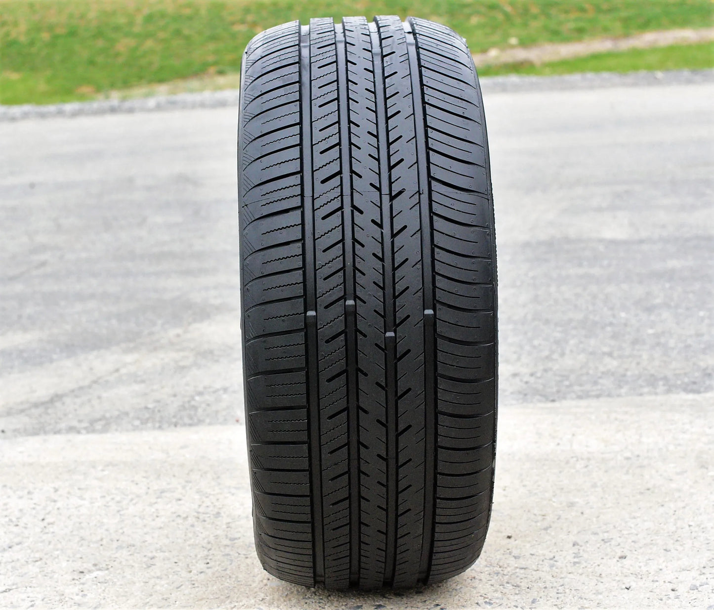 Tire Atlas Force UHP 245/50R18 100Y A/S High Performance