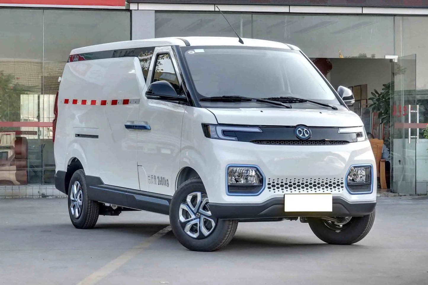 2 Seats New Design 4 Wheel Electric Cargo Truck Cargo Van Baic Ev5 Electric Delivery Van