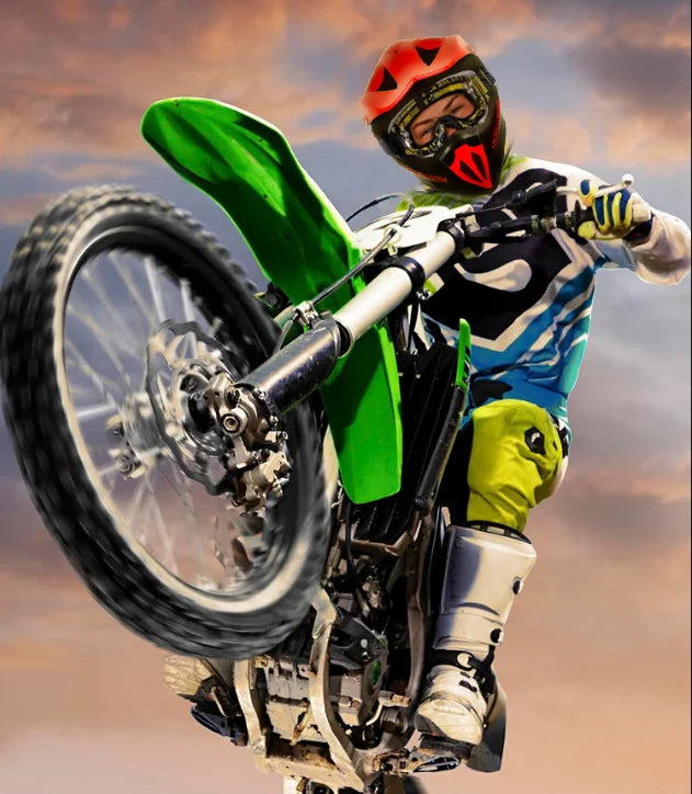 Competitive Price Dot-Approved Motocross&Off-Road Helmet Ultimate Protection for Downhill&Dirt Bike Adventures