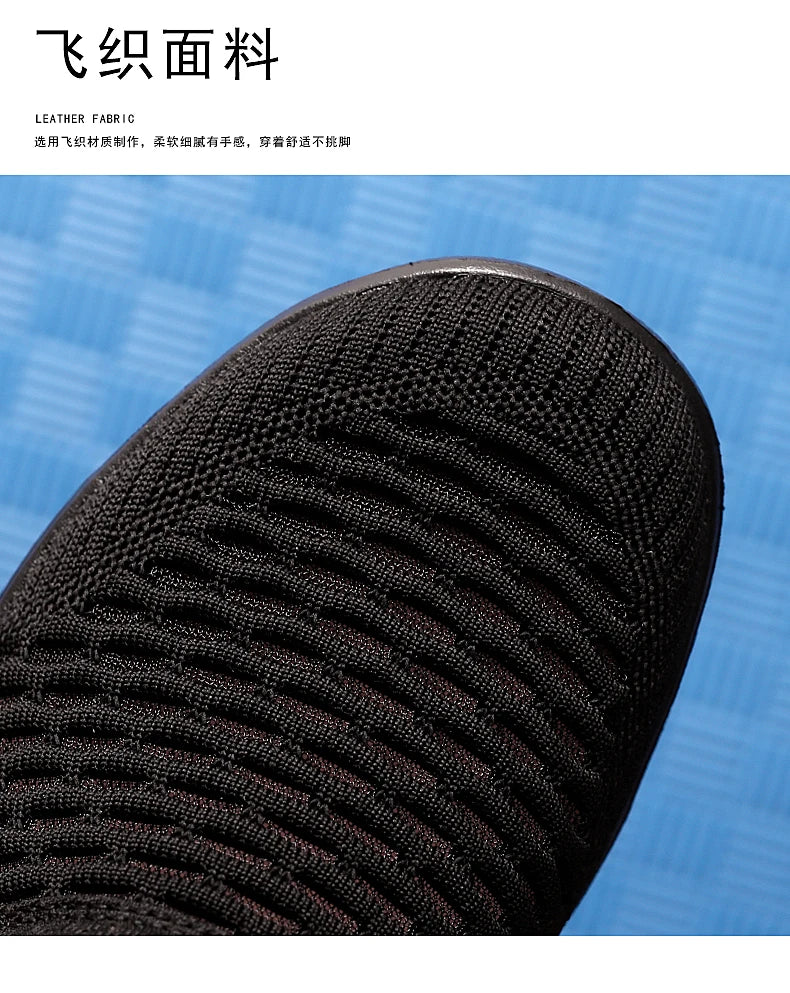 Casual Breathable Men Sandals Summer Outdoor Lightweight Fashion Slippers New Arrivals Slip-on Male Mesh Beach Shoes for Male