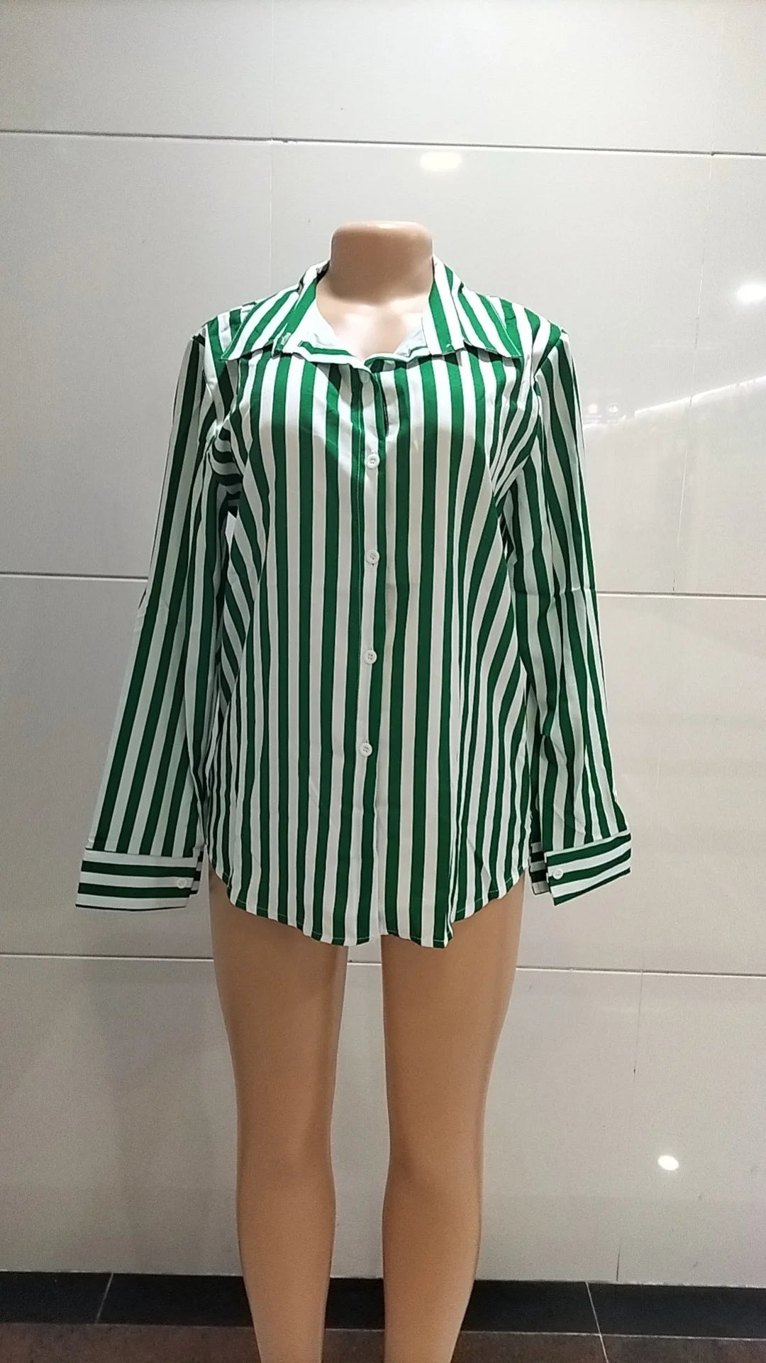 2026 Summer New Fashionable Casual Long Sleeve Striped Satin Women's Shirt, Suitable for Daily Wear, Spring and Autumn XXL Size