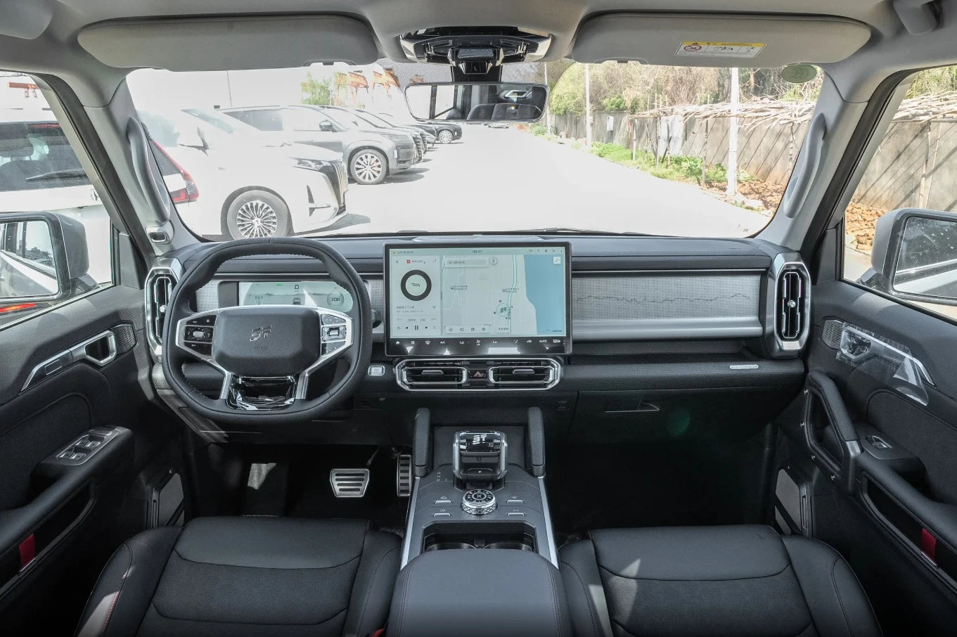 2025 New Jetour 4WD Electric Sedan 4-door 5-seater car