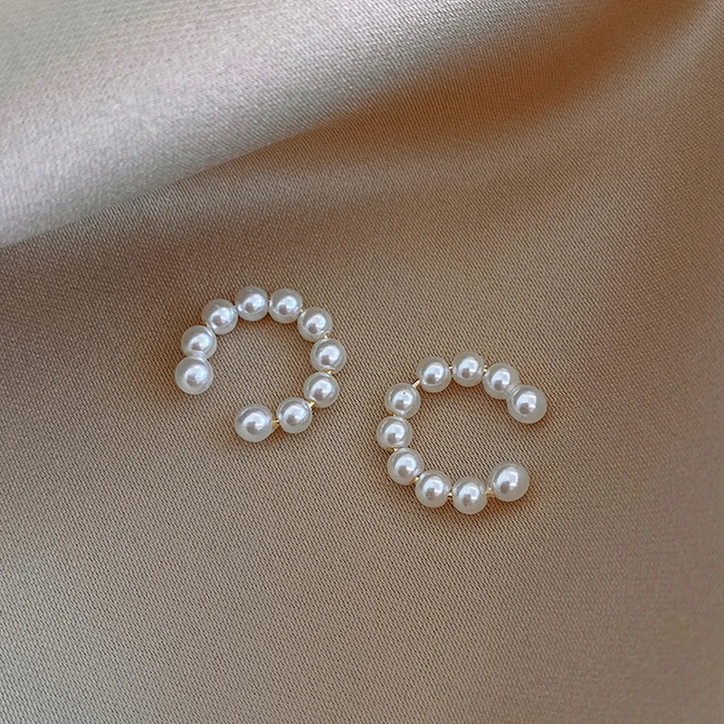 Pearl Ear Cuff Clip Earrings Non-Piercing Bone C-shaped Ear Ring Without Puncture Minimalist Earrings for Women Fashion Jewelry