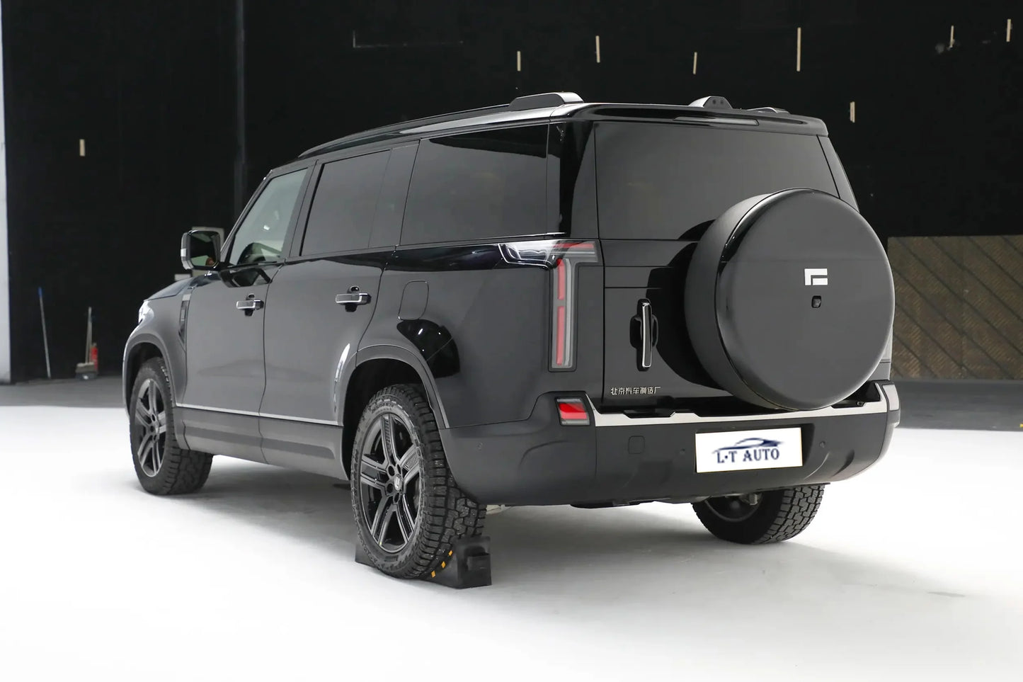 2024 Polestones 01 HEV Hybrid Electric Vehicle Luxury SUV Long Range Electric Vehicle 2023 Baic Jishi 01 1.5T 235km 7-seater