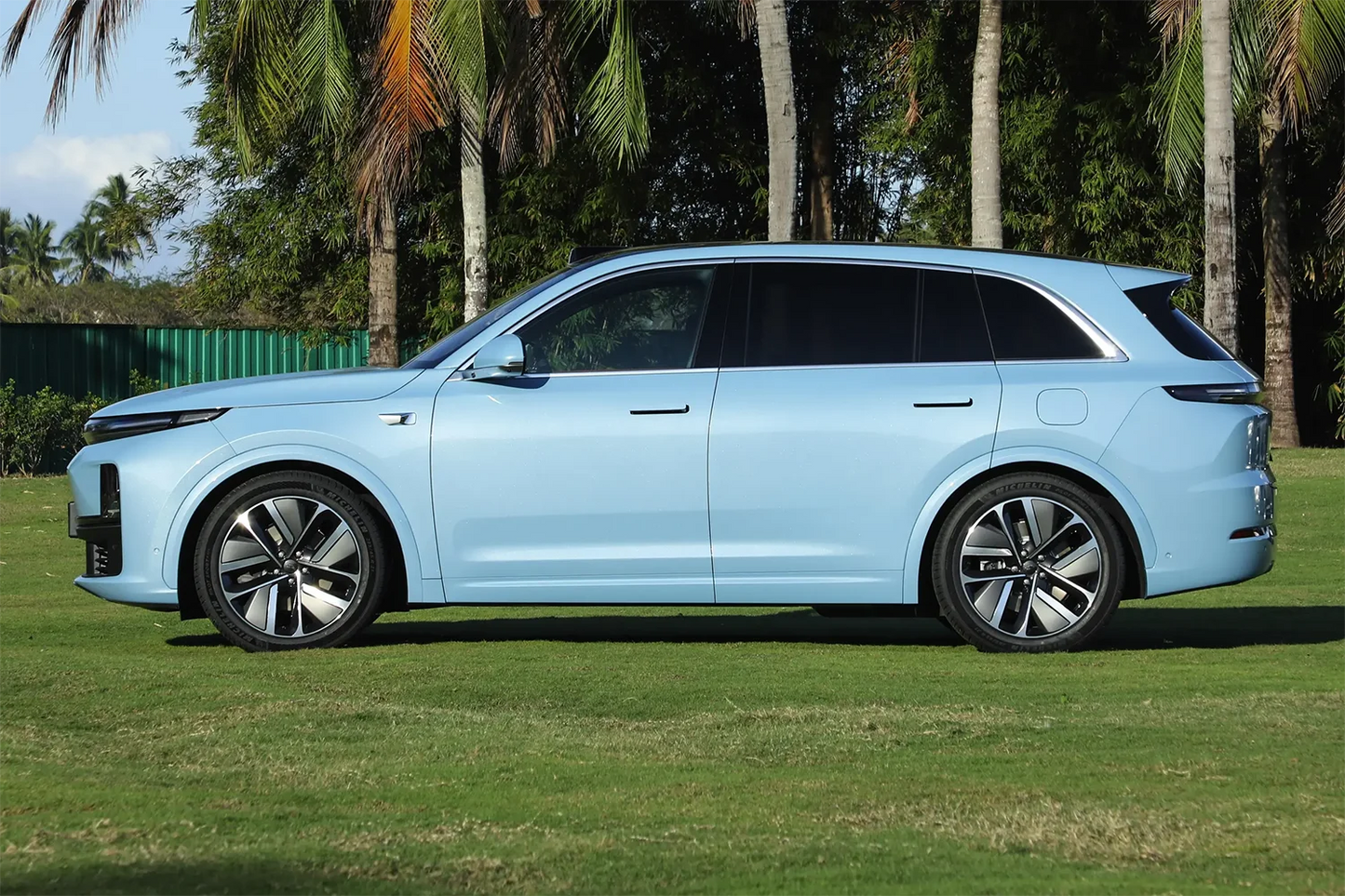 2024 LiXiang L7 L8 L9 Family 5-seat Flagship SUV New Energy Electric Vehicle 1400km Range AWD Fast Charging REEV Hybrid Car