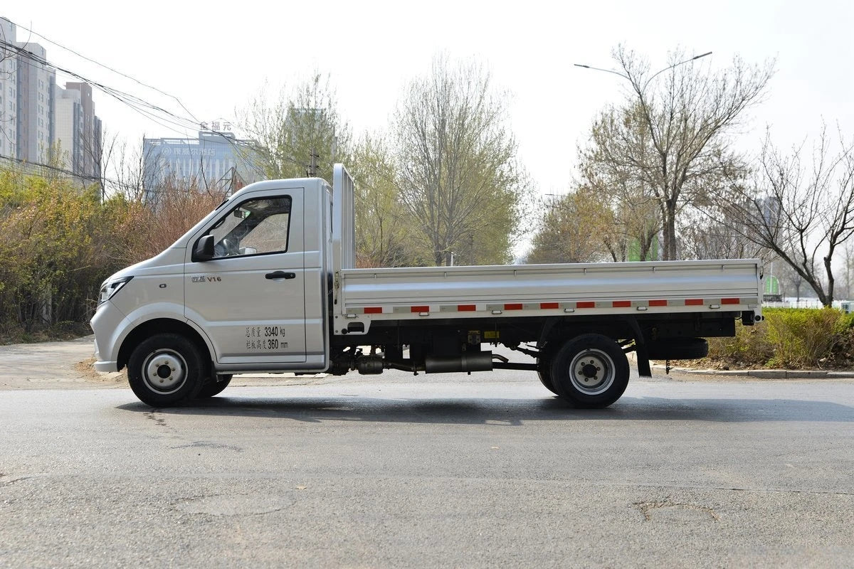 KAMA V13 CNG Mini Cargo Truck 1.5 Ton Light Duty Truck 1715 Cabin for Logistics Transport