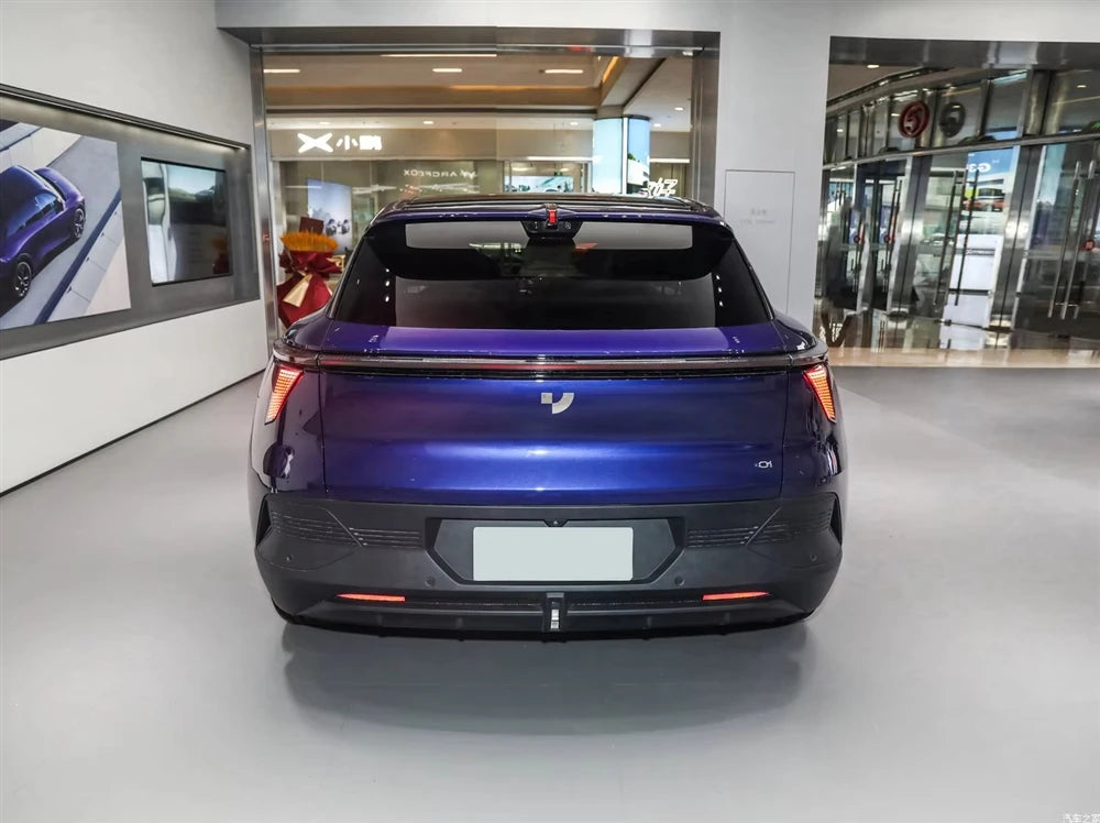 Jiyue 01 Used Car for Sale 2024 Jidu Automatic R20 Tire Size Leather Seats Lithium Battery Luxury Vehicle Fast Charging Hybrid