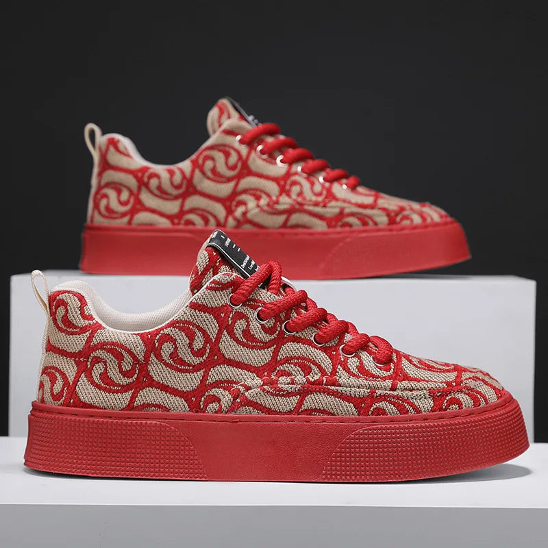 2026 New Men's Board Shoes Printed Embroidered Cloth Casual Low-Top Soft-Sole Trendy Sports Fashion Shoes