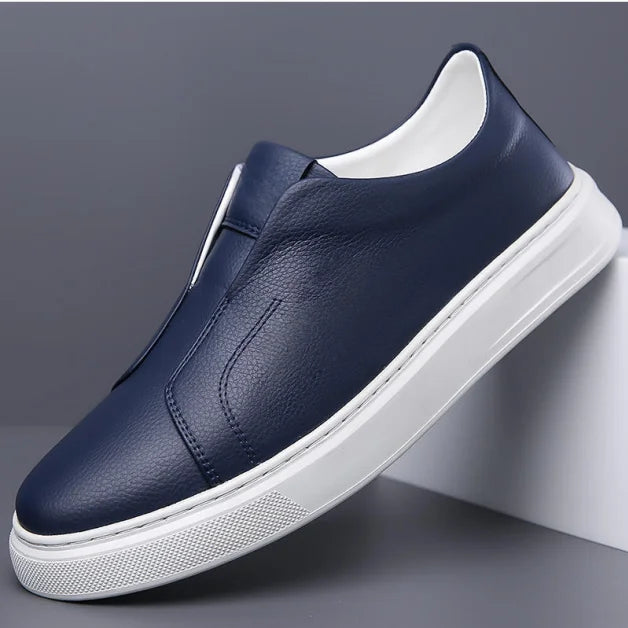 2026 New Luxury Designer Brand Men's Casual Fashion Versatile Genuine Leather Casual Shoes