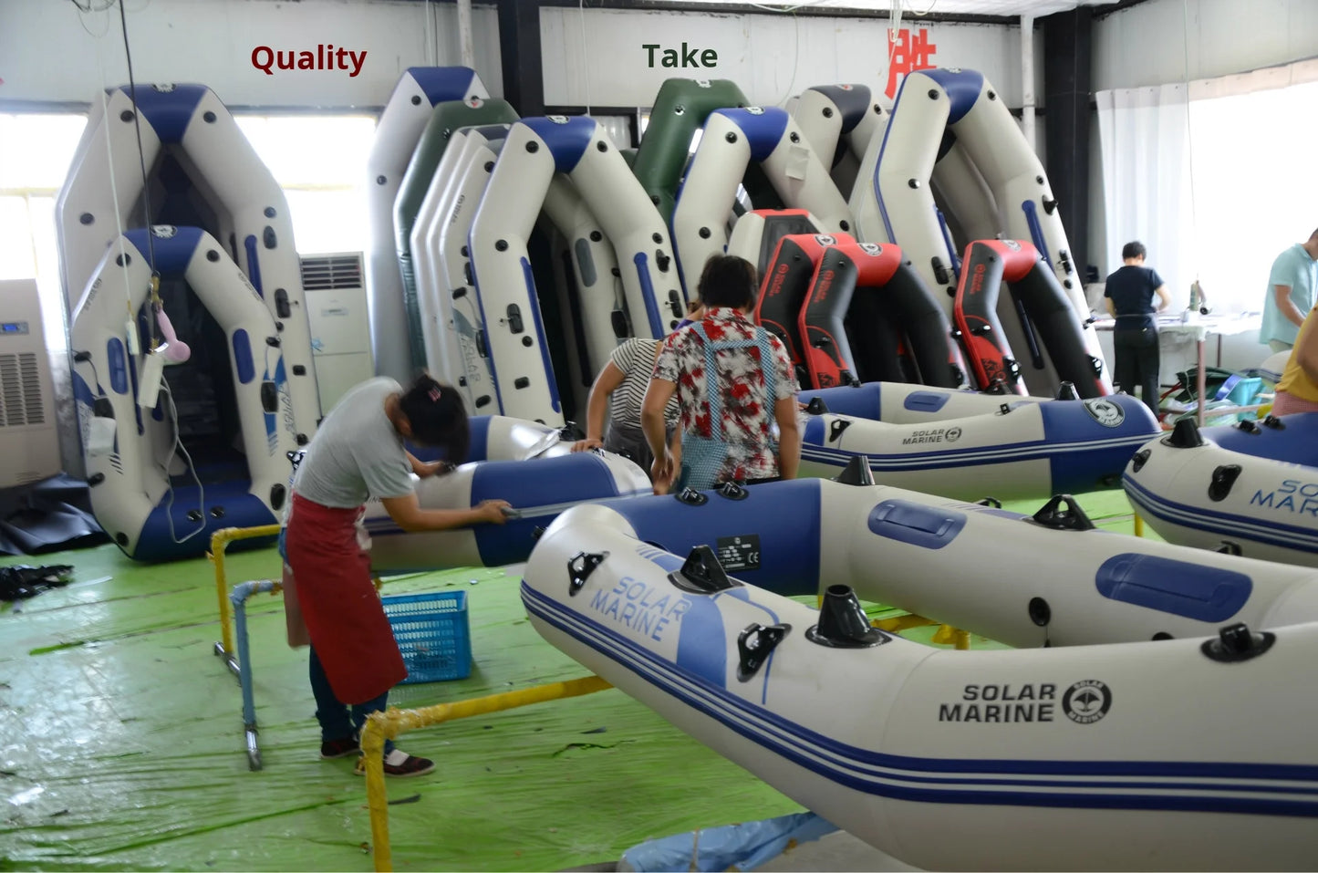 B1200 Solar Marine Inflatable Boat with Flat Bottom PVC Net Fishing Rubber Boat for Drifting Outdoor Activity