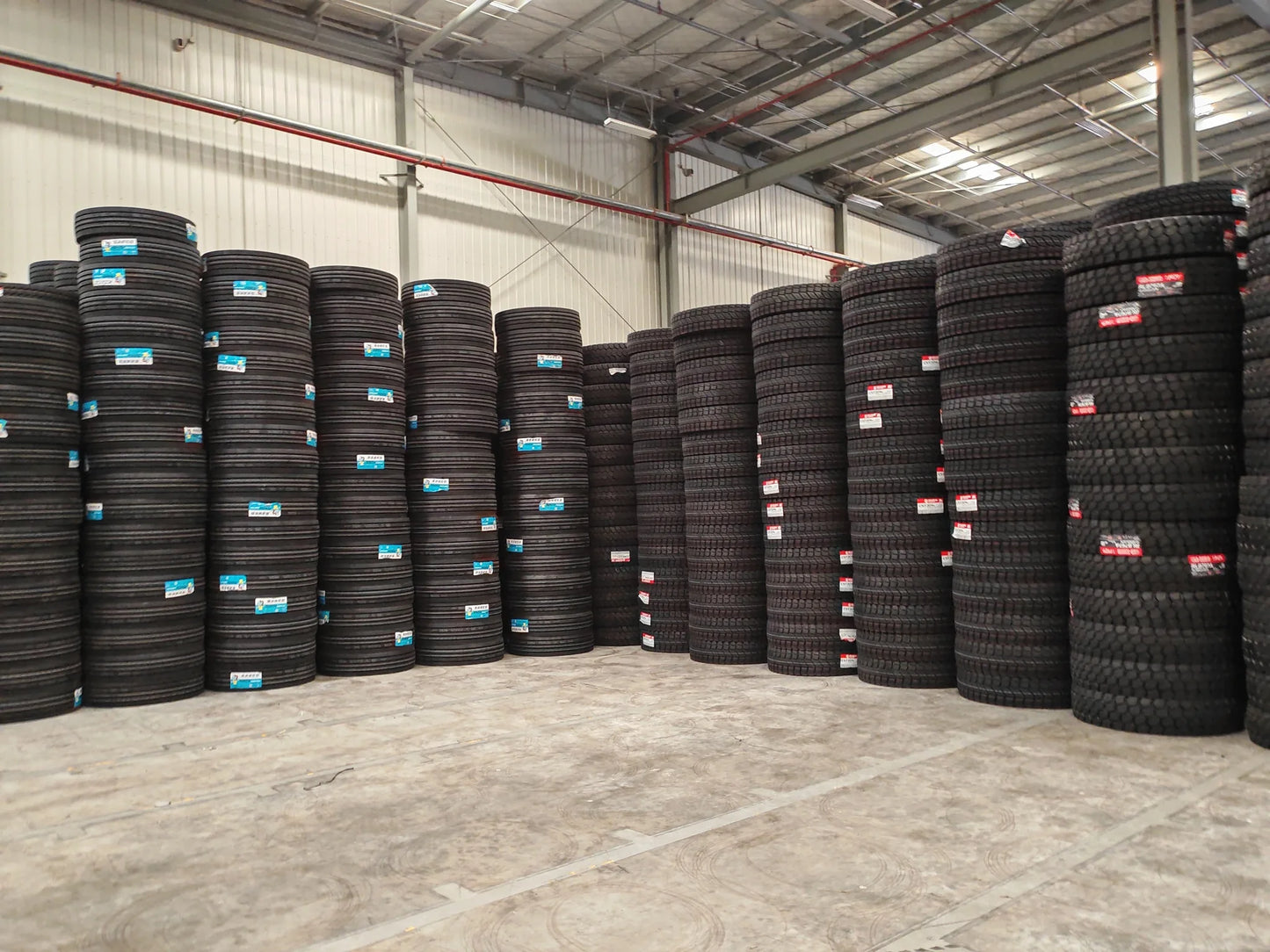 GOODTRIP GE68EV 275/40ZR22 High-End Radial Passenger Car Tire New Design with Low Rolling Resistance and Superior Passengers