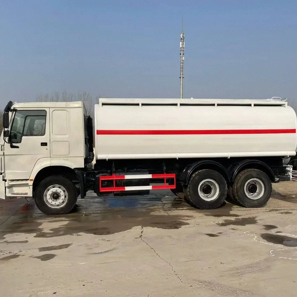 Sinotruk Howo 6x4 Fuel Oil Tanker Truck 13500L with 371/375/430HP Options In-Stock Euro 2 Emission Standard Big Discounts