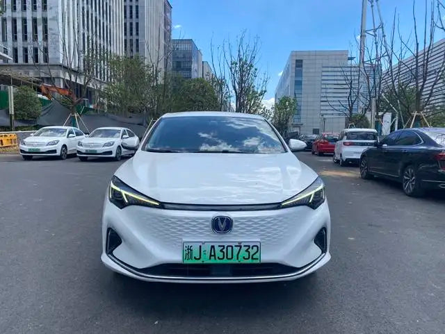 Used Car Changan Eado 2022 Ev460 New Energy Electric Sedan Ev 460 Low Price Changan Car