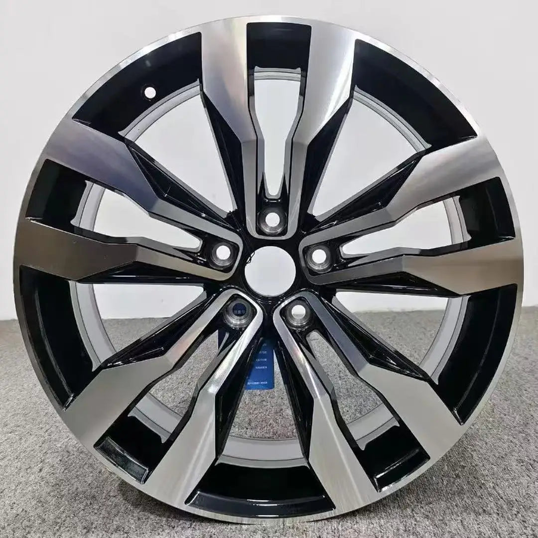 Hot Selling Casting Car Aluminum Wheels for T guan L 19 Inch *8 Car Wheel Rim