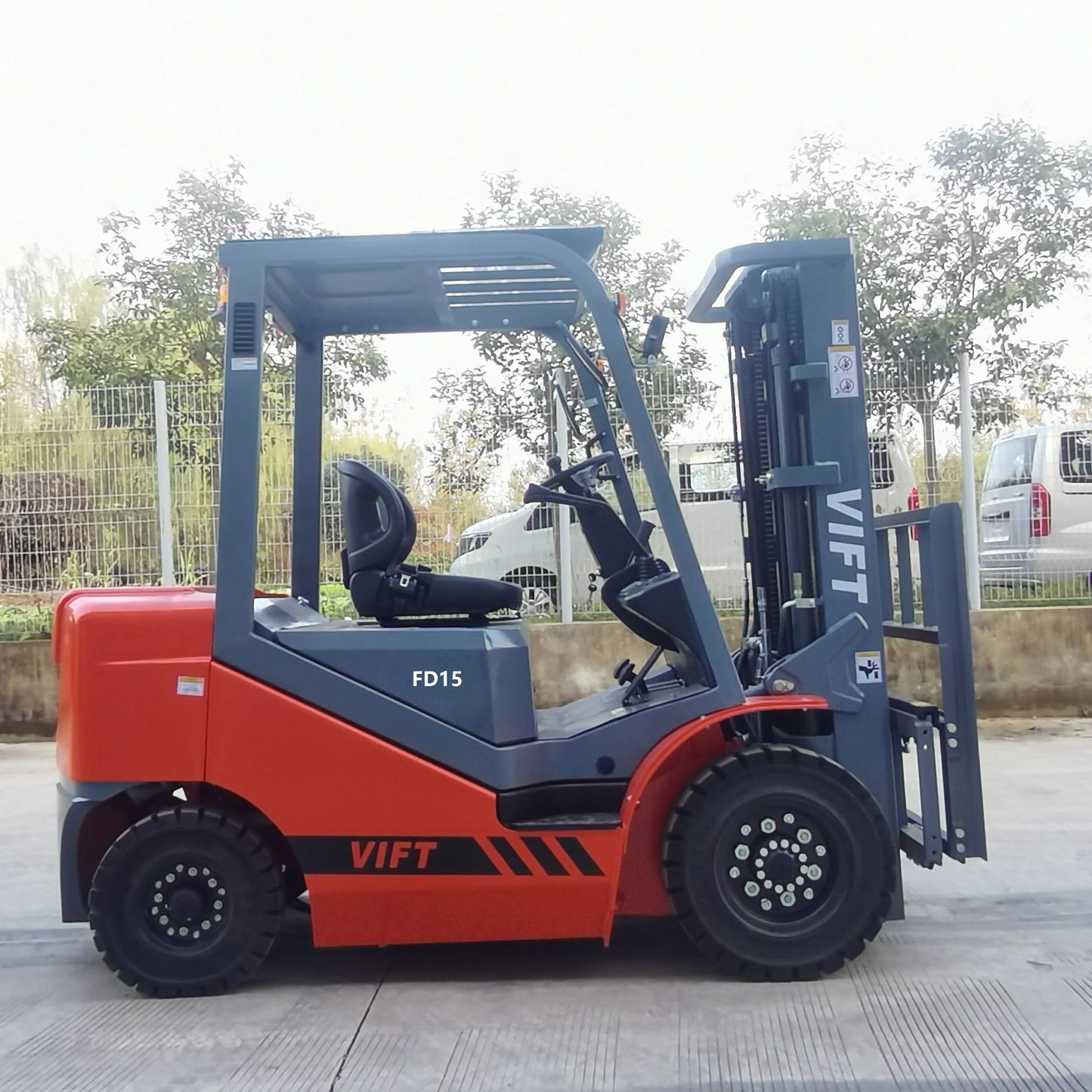 VIFT Brand New Top Quality Factory Price 2.0 2.5 Ton Diesel Forklift with 6m Lifting Height Side Shifter Offered