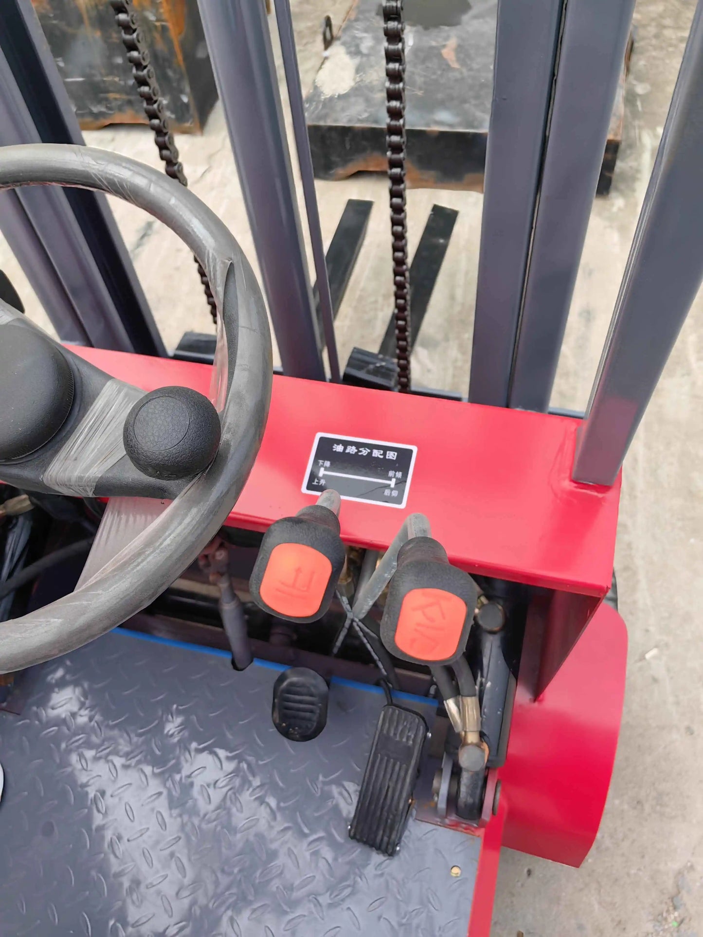 China factory 1.5 ton 1 ton mini electric forklift 4 small wheel loader use for warehouse farm lift carry
