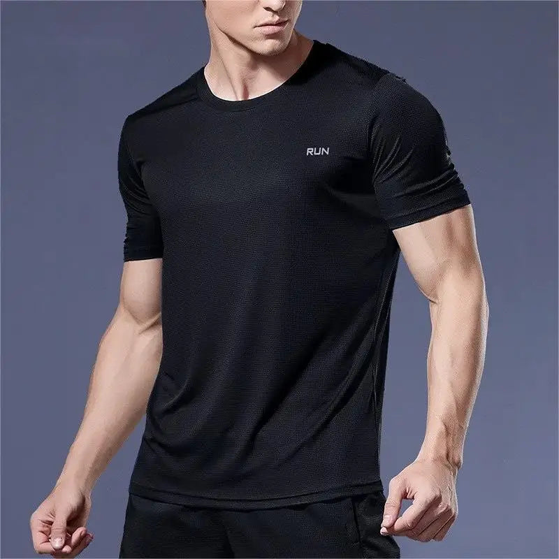 High Quality Polyester Men Running T Shirt Quick Dry Fitness O Neck T Shirt Training Exercise Clothes Gym Sport Shirt Tops