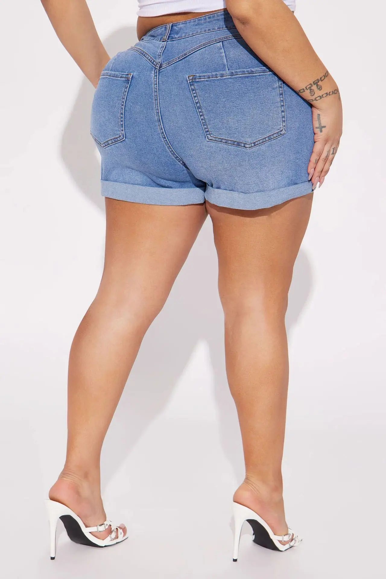 Women's Mid Blue Jeans Shorts New Plus Size Casual Solid Pattern Straight Style Elastic Waist Washed Denim for Summer