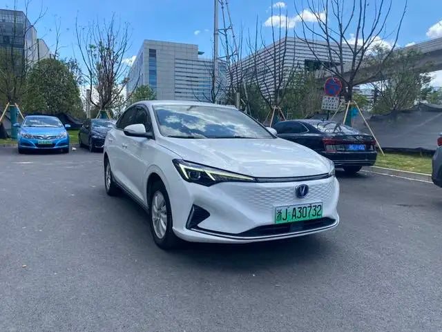 Used Car Changan Eado 2022 Ev460 New Energy Electric Sedan Ev 460 Low Price Changan Car