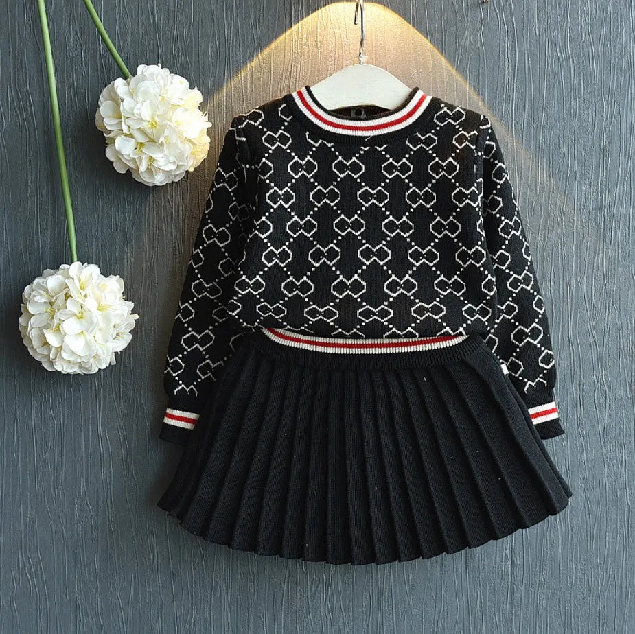 2025 Spring Autumn New Style Custom Print 2-Piece Set for Kids Sweet Cotton Sweater with Pleated Skirt for Little Girls