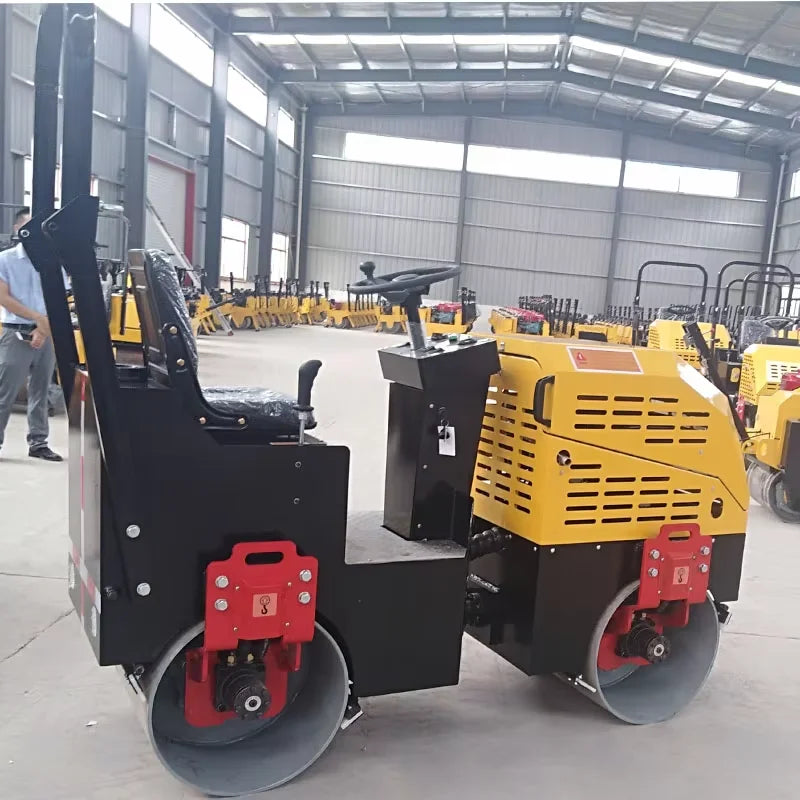 China Manufacturer Factory Price Small Vibratory Mini Compactor Road Roller Compactor Machine New Pavement Machinery