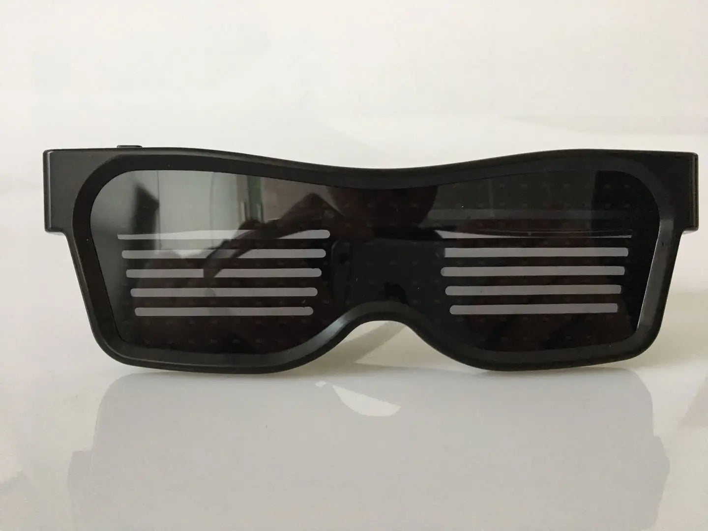 Smart Sunglasses LED Rechargeable App Bluetooth Programmable Flashing Light Glasses Party Sunglasses LED Glasses