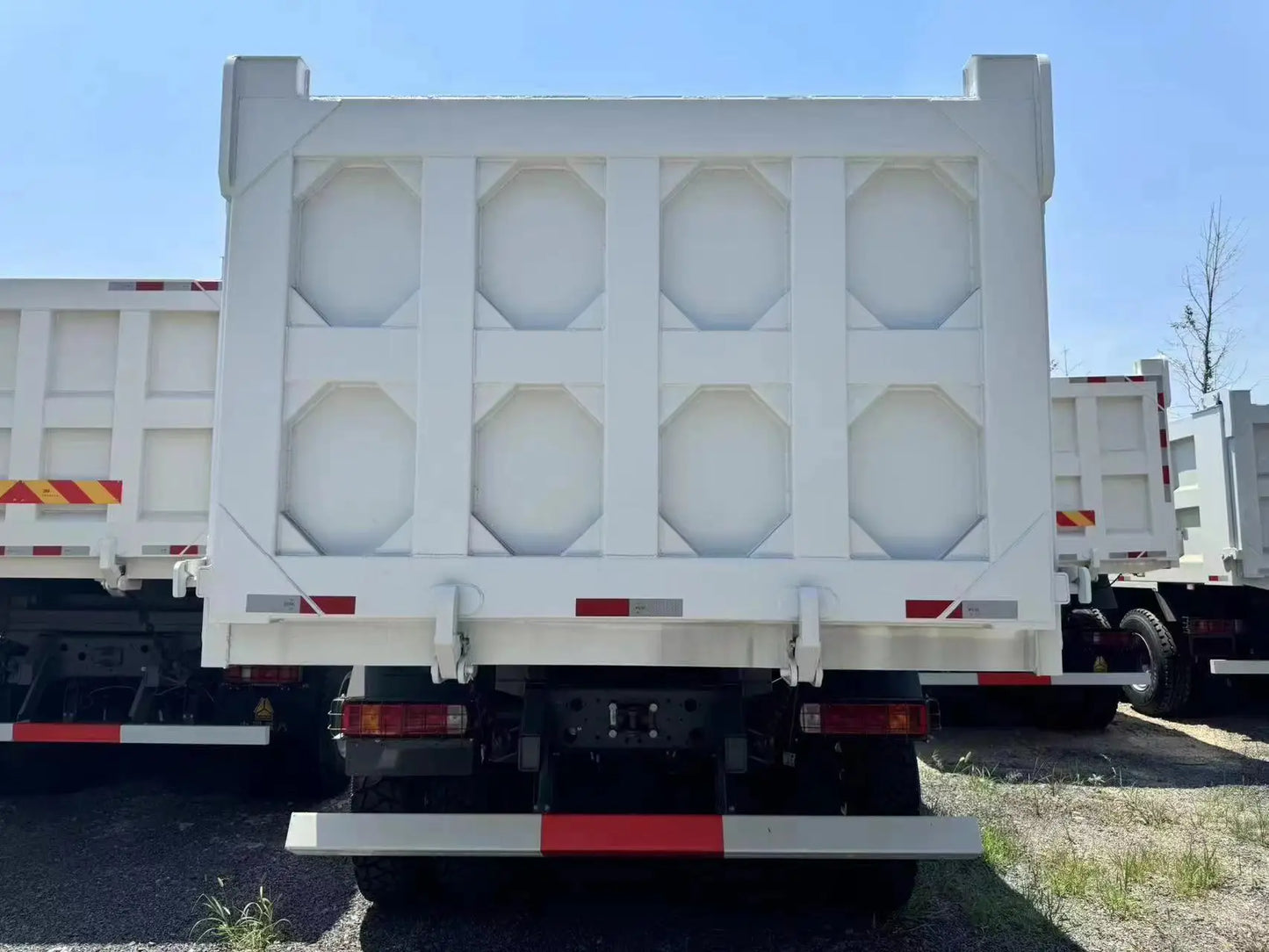 In Stock Now New Sinotruk HOWO 8x4 Dump Truck | 12 Wheels & 371HP Diesel Engine | Ready for Heavy Hauling