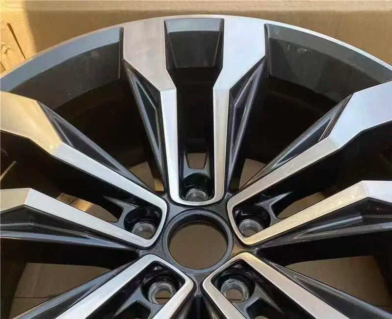 Hot Selling Casting Car Aluminum Wheels for T guan L 19 Inch *8 Car Wheel Rim