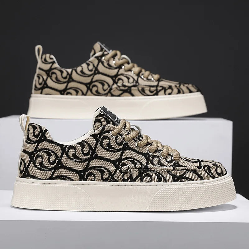 2026 New Men's Board Shoes Printed Embroidered Cloth Casual Low-Top Soft-Sole Trendy Sports Fashion Shoes