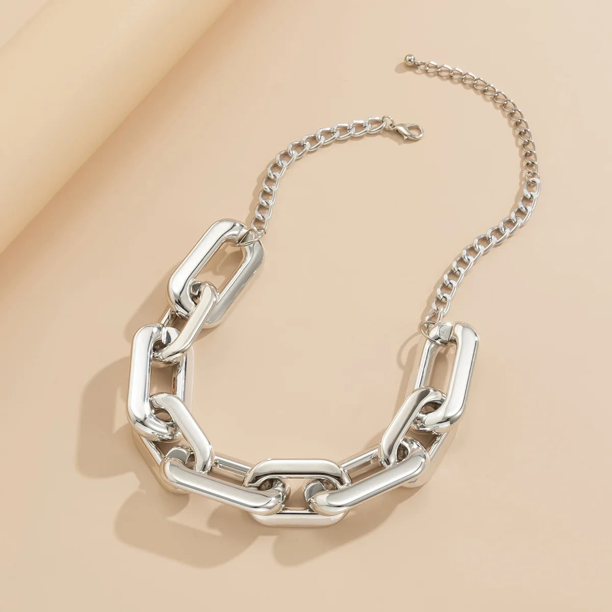 Hip Hop Simple Punk Style Square Thick Necklace Women's Retro Gold Color Metal Clavicle Necklaces Men's Charm Fashion Jewelry