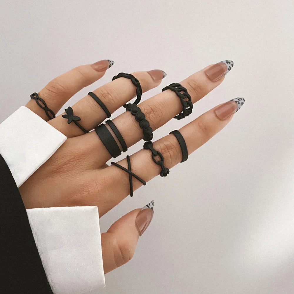 Punk Black Finger Rings For Women Men Simple Chain Ring Set Fashion Rings 2026 Trend Friend Gifts Party Knuckle Jewelry Party