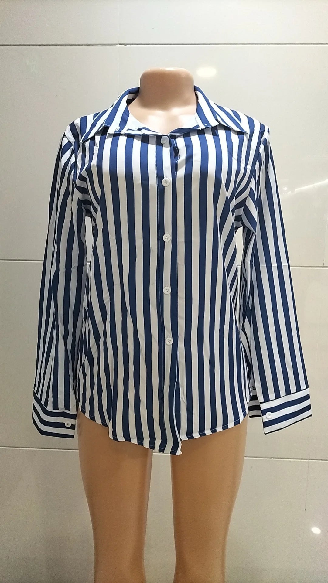 2026 Summer New Fashionable Casual Long Sleeve Striped Satin Women's Shirt, Suitable for Daily Wear, Spring and Autumn XXL Size