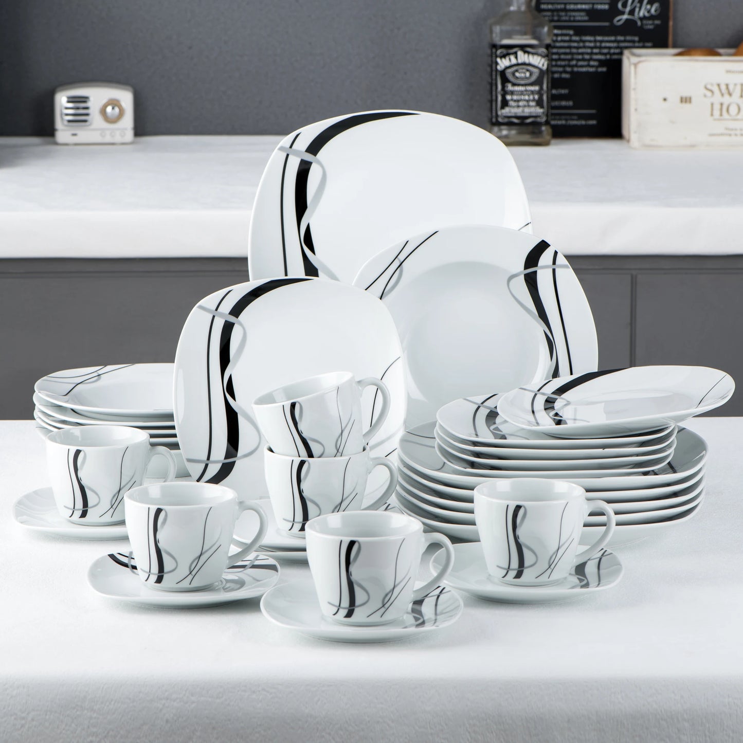 VEWEET FIONA 30/60 Piece Black Lines Porcelain Ceramic Tableware Set with Dessert Plates/Soup Plates/Dinner Plates/Cups/Saucers