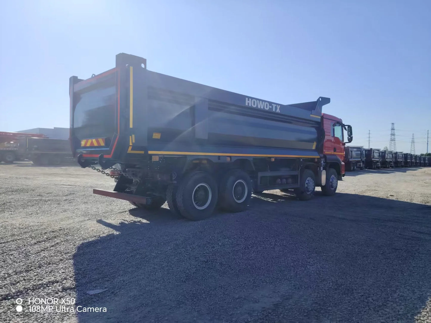 IN Stock New SINOTRUK HOWO TX 400HP 8x4 Tipper Truck | 12 Wheels  for Sale