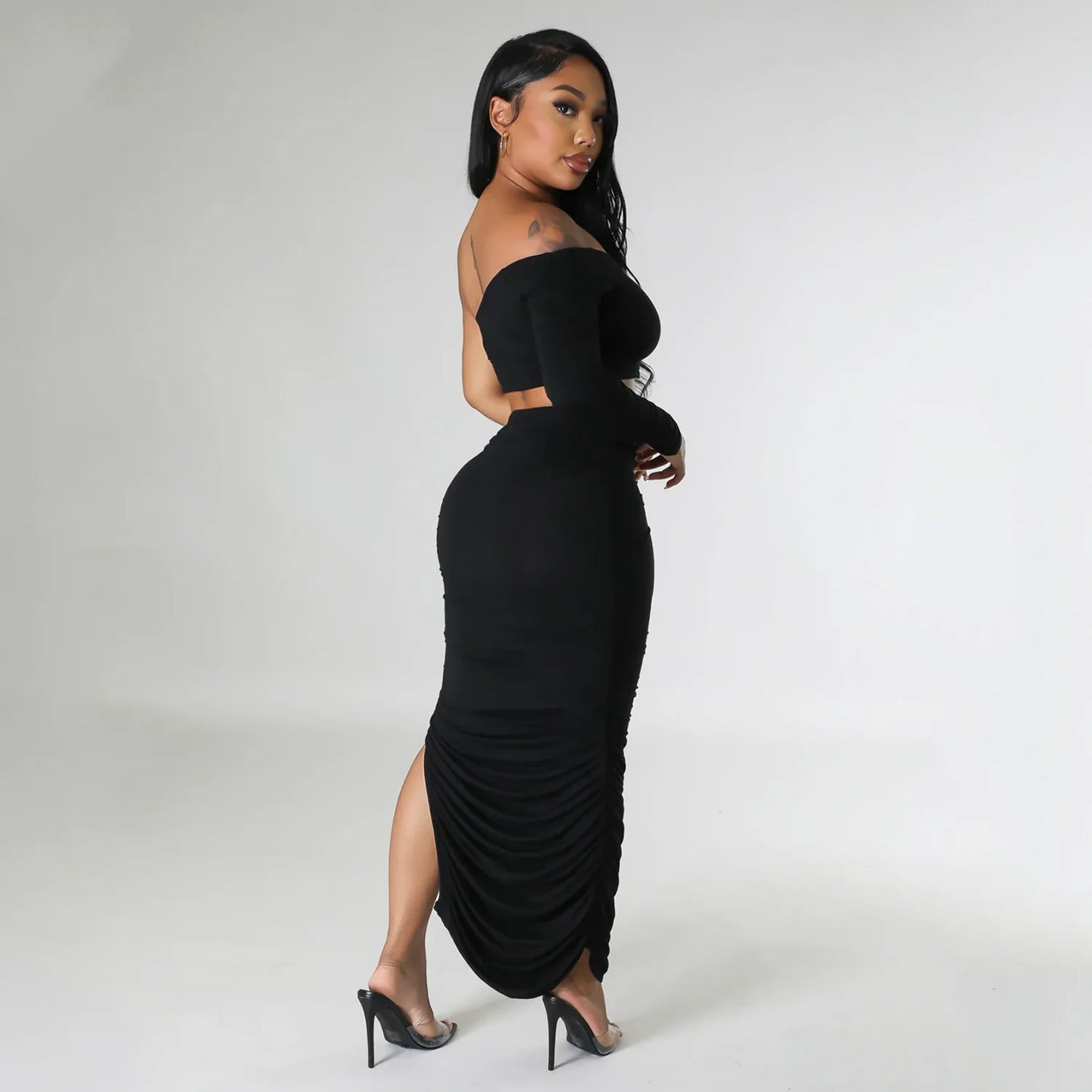 Liu Ming Summer New Arrivals Women Clothing One Shoulder Sleeve Tops Sexy Tight Pleated Irregular Skirt Set