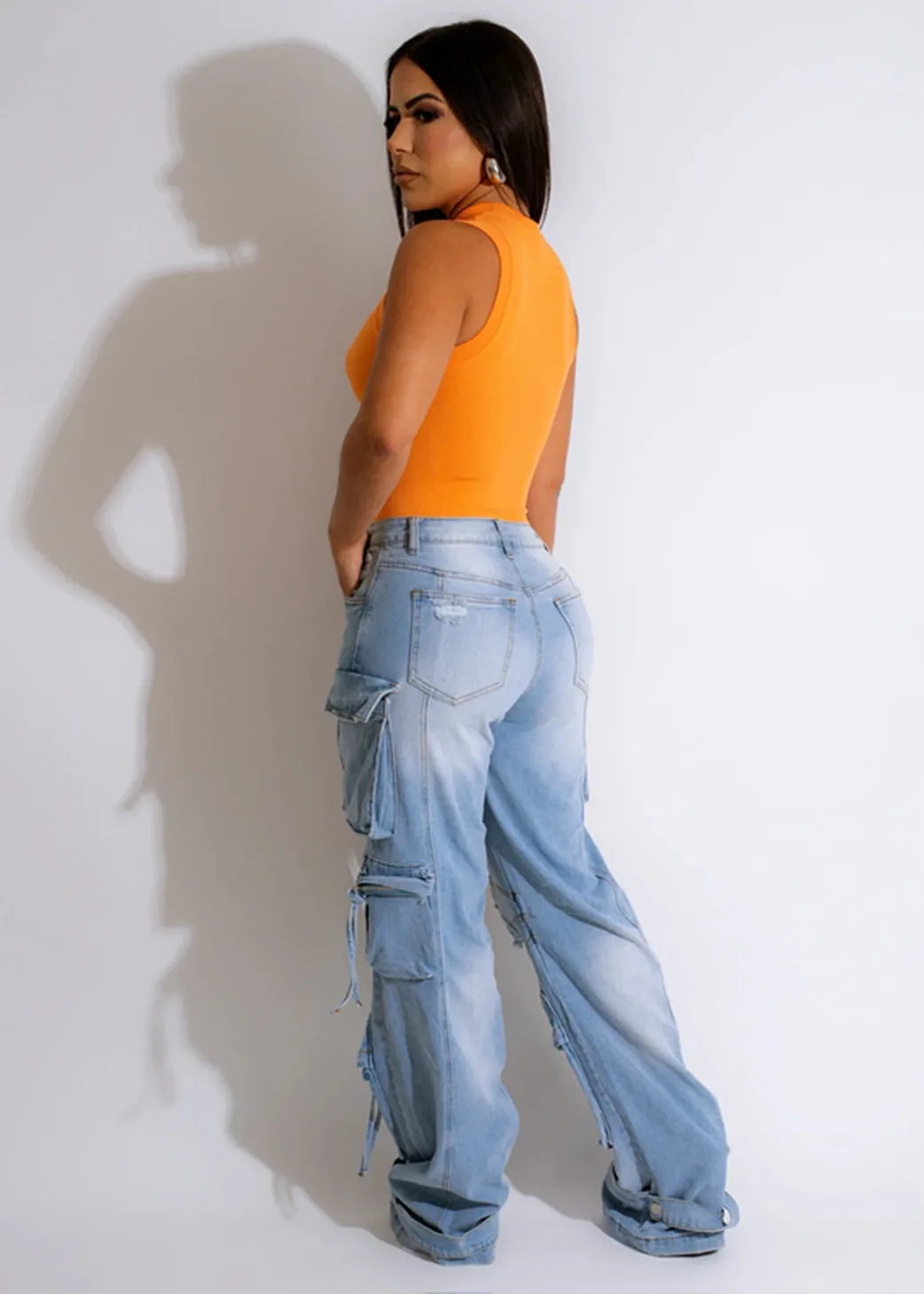 Liu Ming Spring Summer New 2023 Women Fashion Multi Pockets Cargo Pants Loose Fitting Straight Leg Jeans