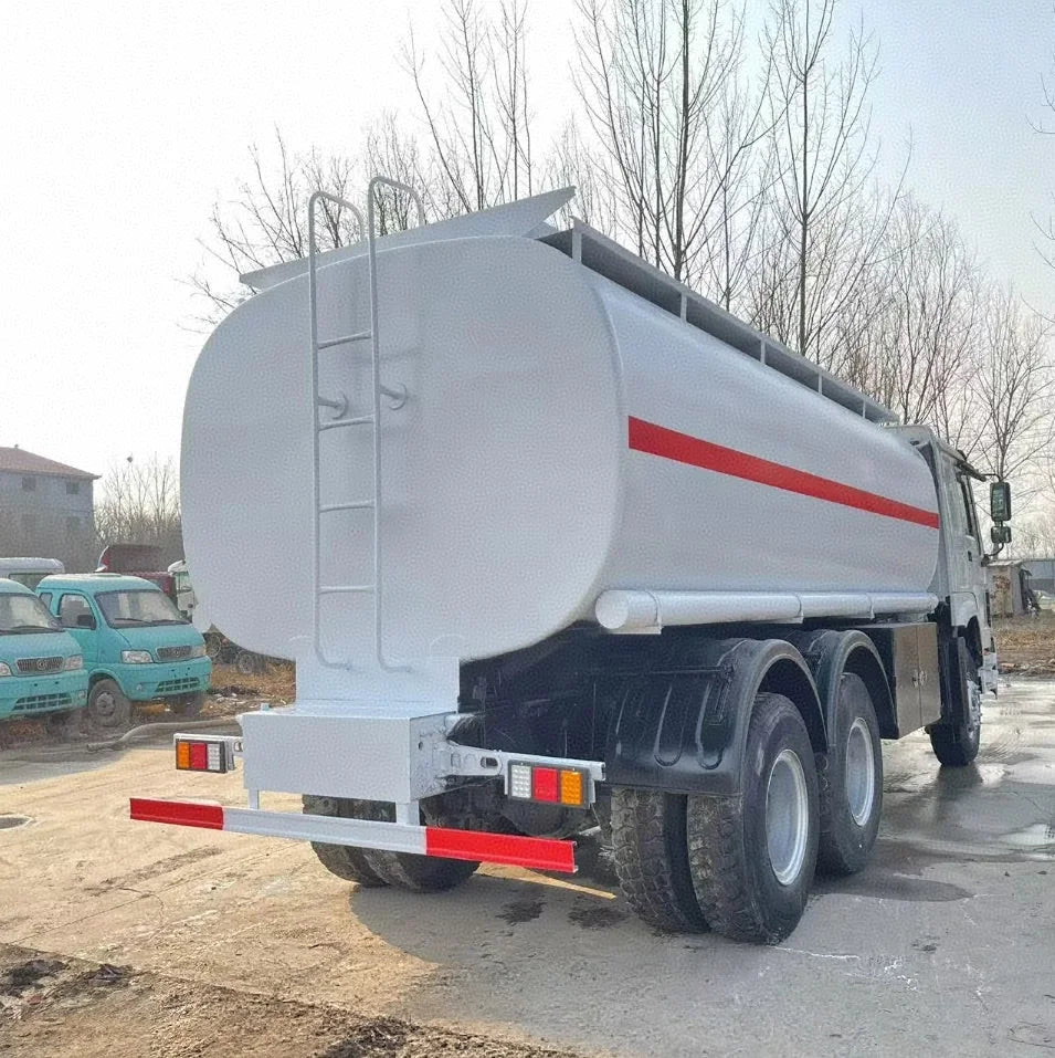 Sinotruk Howo 6x4 Fuel Oil Tanker Truck 13500L with 371/375/430HP Options In-Stock Euro 2 Emission Standard Big Discounts