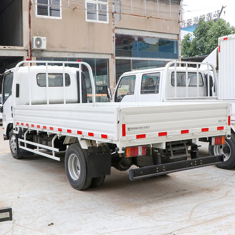 Isuzu ELF M100 1-5ton 4x2 Dropside Cargo Truck New Diesel Light Truck Euro 6 LHD Flatbed Transportation of Building Materials
