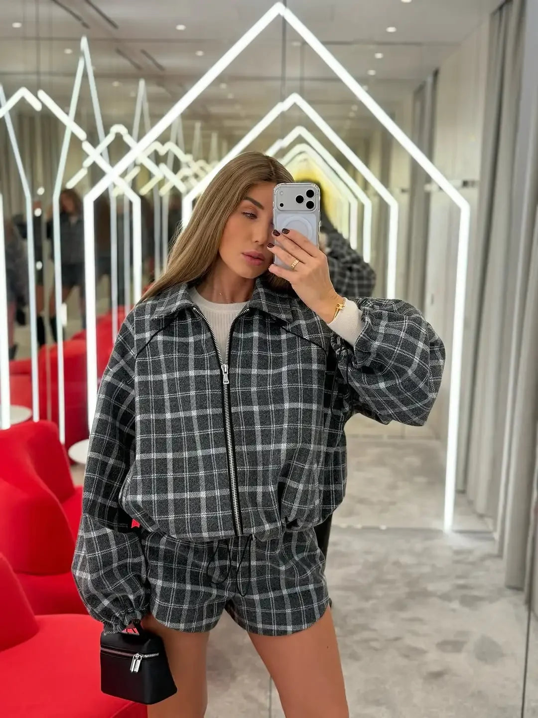 Casual Plaid Shorts Set Women Fashion Lapel Long-sleeved Zipper Jacket Short Pants Suit 2026 Lady Spring New Daily Street Outfit