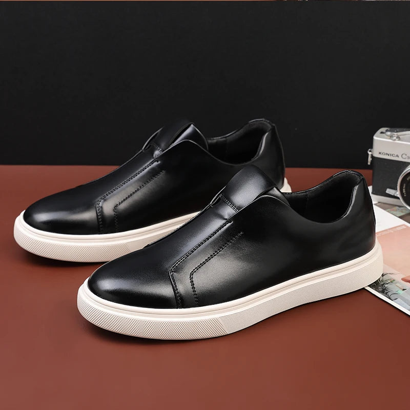 Fashion Men's Skateboard Shoes Sneakers Men Casual Slip-on Leather Loafers Flats