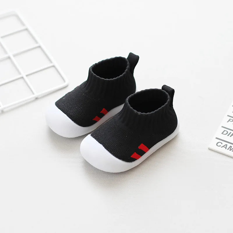 Classic Baby Toddler Shoes, Baby Shoes for Children Aged 1-3 Years Old, Boys and Girls, Spring and Autumn Shoes and Socks